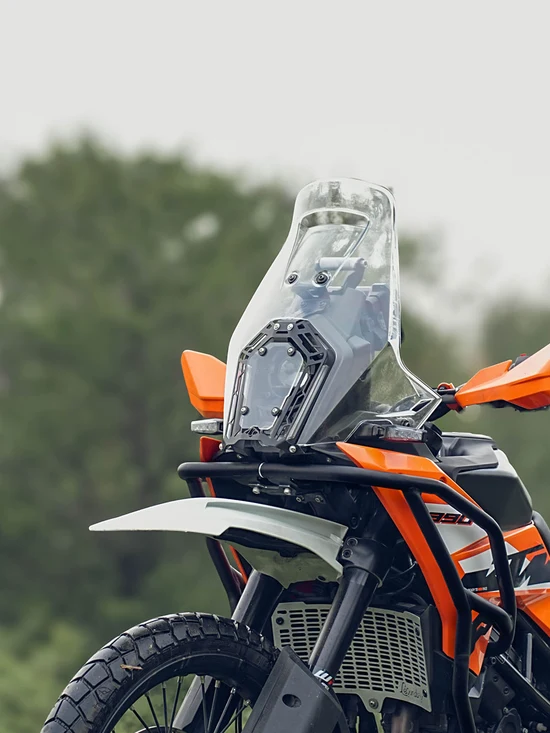 KTM Adventure 390 OCULUS SHIELD-ACRYLIC WHITE