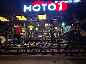 Moto1 Delhi place picture