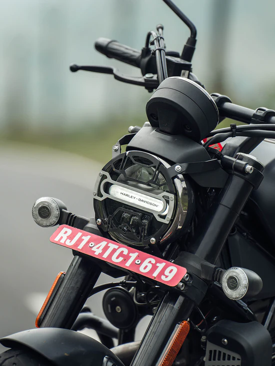 X440 HEADLIGHT GRILL